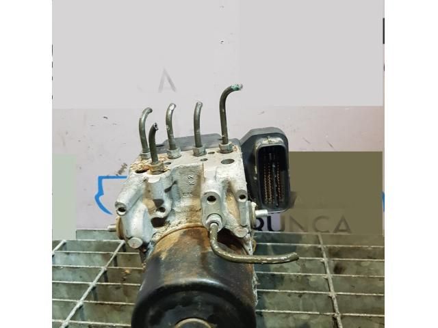 bontott MITSUBISHI L 200 ABS Kocka