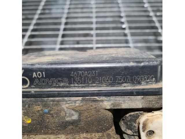 bontott MITSUBISHI L 200 ABS Kocka