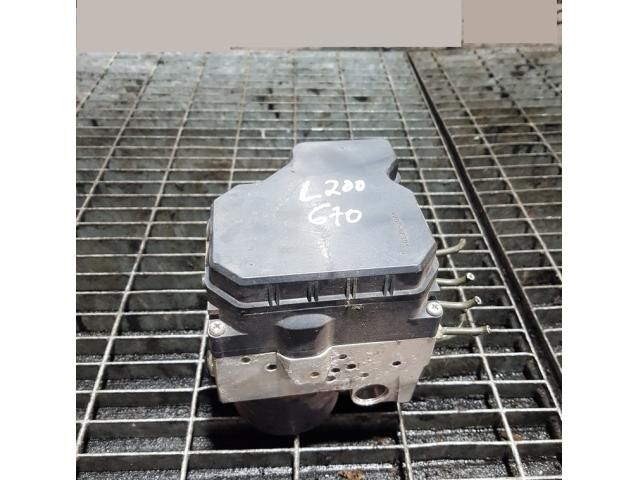 bontott MITSUBISHI L 200 ABS Kocka