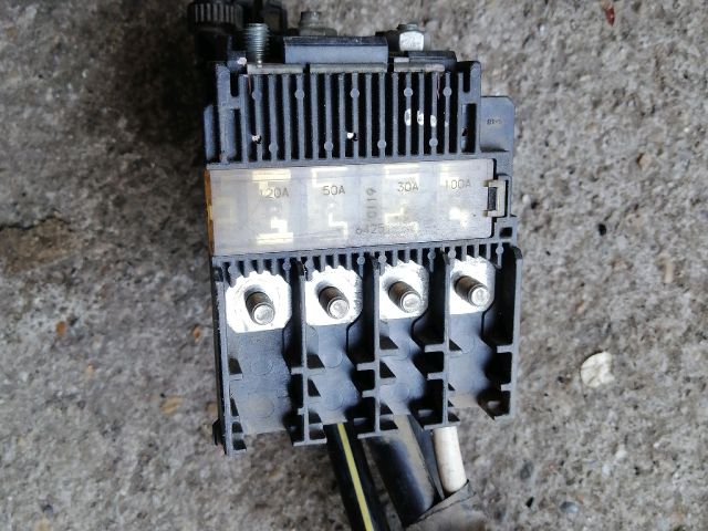 bontott MITSUBISHI L 200 Akkumulátor Kábelköteg