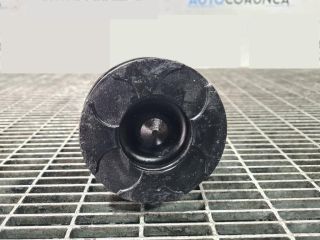 bontott MITSUBISHI L 200 Dugattyú