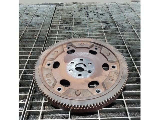 bontott MITSUBISHI L 200 Fogaskoszorú