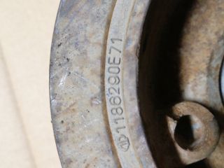 bontott MITSUBISHI L 200 Főtengely Szíjtárcsa