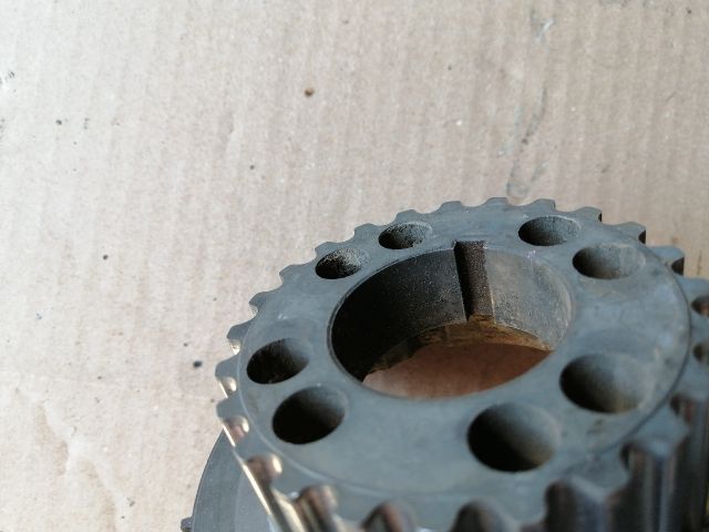 bontott MITSUBISHI L 200 Főtengely Szíjtárcsa