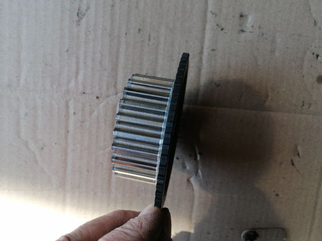 bontott MITSUBISHI L 200 Főtengely Szíjtárcsa