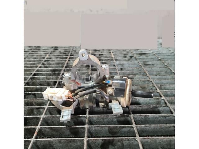 bontott MITSUBISHI L 200 Gyújtáskapcsoló