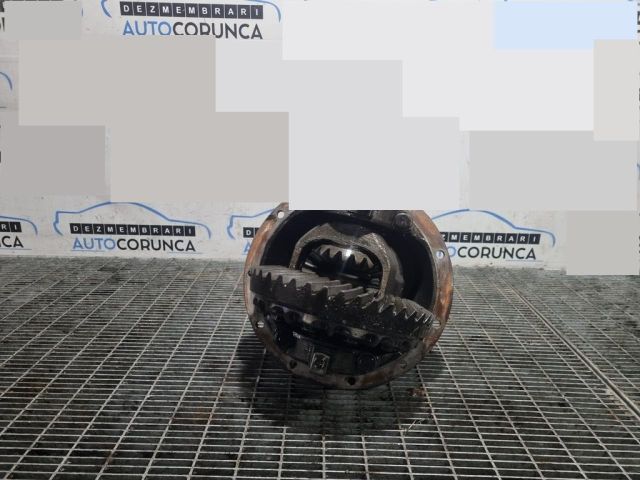 bontott MITSUBISHI L 200 Hátsó Differenciálmű