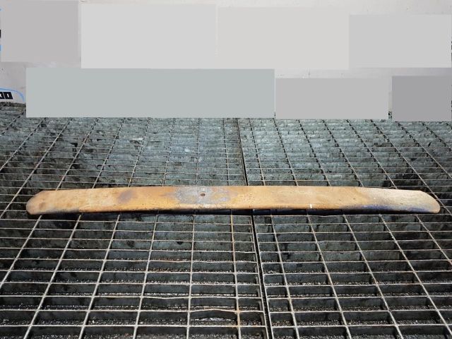 bontott MITSUBISHI L 200 Hátsó Rugó