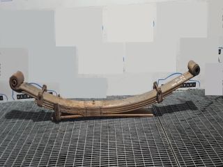 bontott MITSUBISHI L 200 Hátsó Rugó