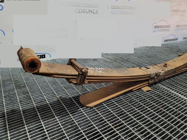 bontott MITSUBISHI L 200 Hátsó Rugó