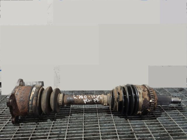 bontott MITSUBISHI L 200 Jobb Féltengely