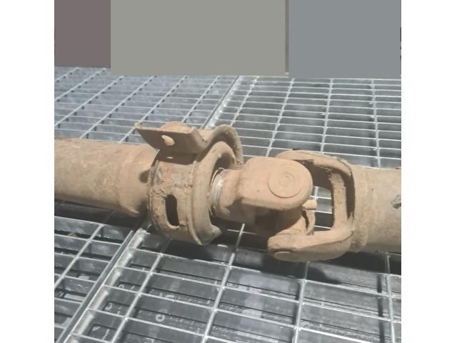 bontott MITSUBISHI L 200 Kardántengely