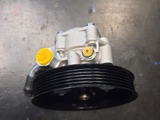 bontott MITSUBISHI L 200 Kormányszervó Motor (Hidraulikus)