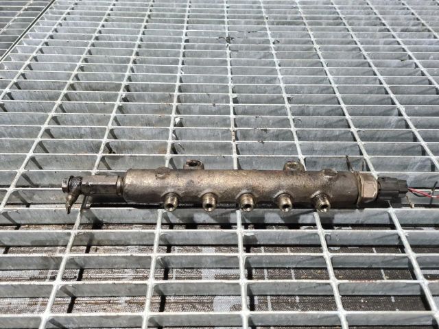 bontott MITSUBISHI L 200 Közösnyomócső