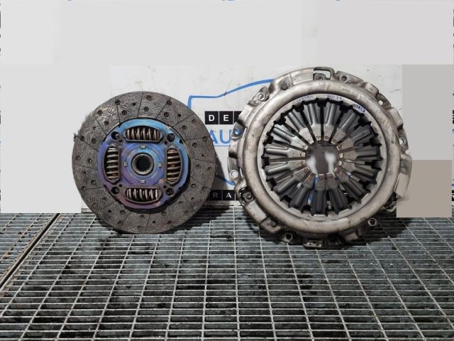 bontott MITSUBISHI L 200 Kuplung Szett (Szerkezet, Tárcsa)