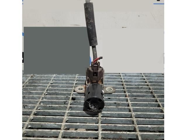 bontott MITSUBISHI L 200 Lefújószelep