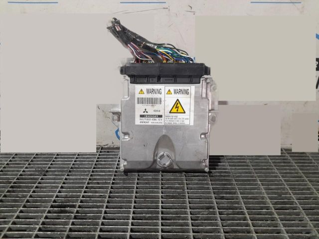 bontott MITSUBISHI L 200 Motorvezérlő