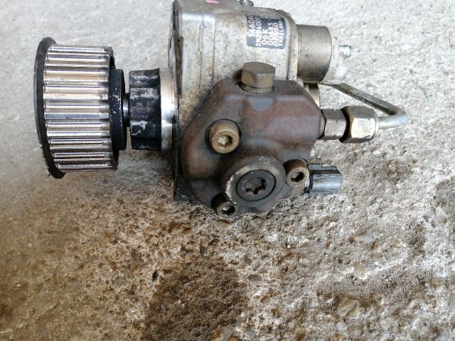 bontott MITSUBISHI L 200 Nagynyomású Szivattyú