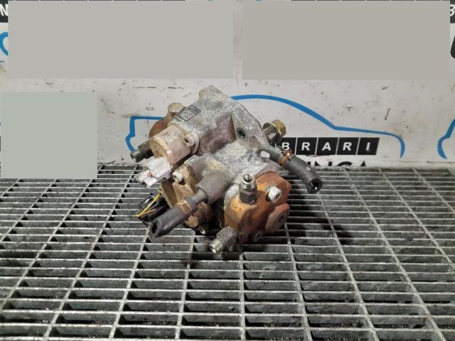 bontott MITSUBISHI L 200 Nagynyomású Szivattyú