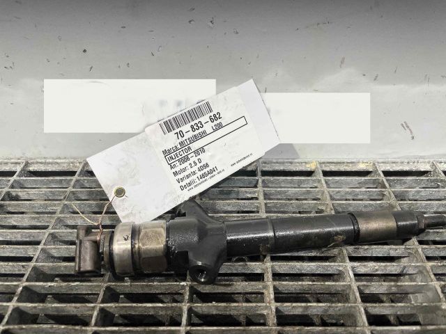 bontott MITSUBISHI L 200 Porlasztó (1 db)