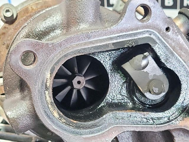 bontott MITSUBISHI L 200 Turbó