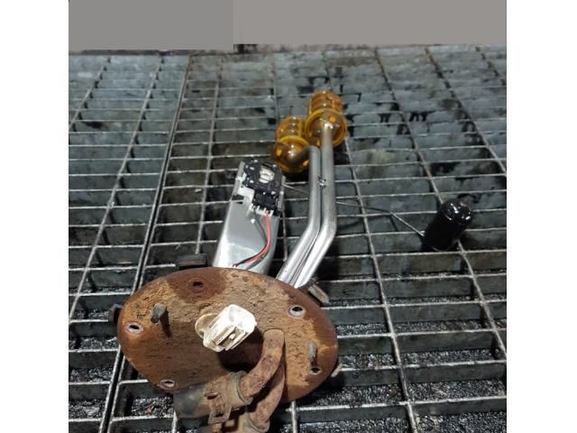 bontott MITSUBISHI L 200 Üzemanyag Szivattyú