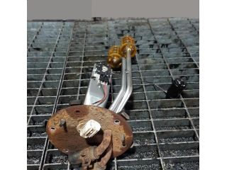 bontott MITSUBISHI L 200 Üzemanyag Szivattyú