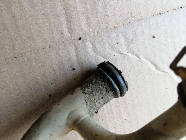 bontott MITSUBISHI L 200 Vízcső