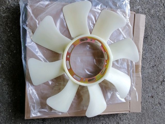 bontott MITSUBISHI L 200 Hűtőventilátor Lapát