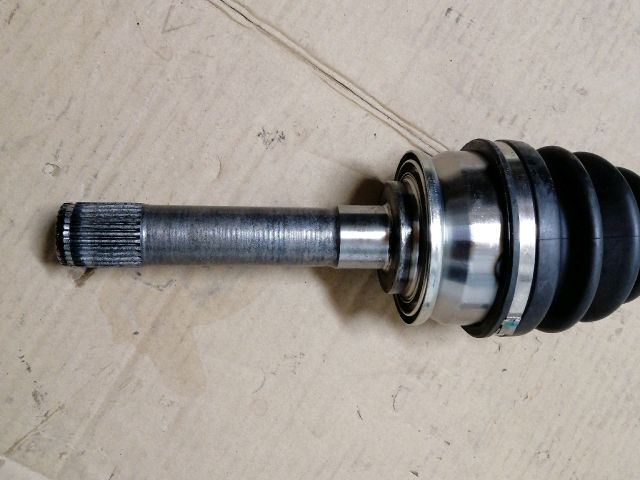 bontott MITSUBISHI L 200 Jobb Féltengely