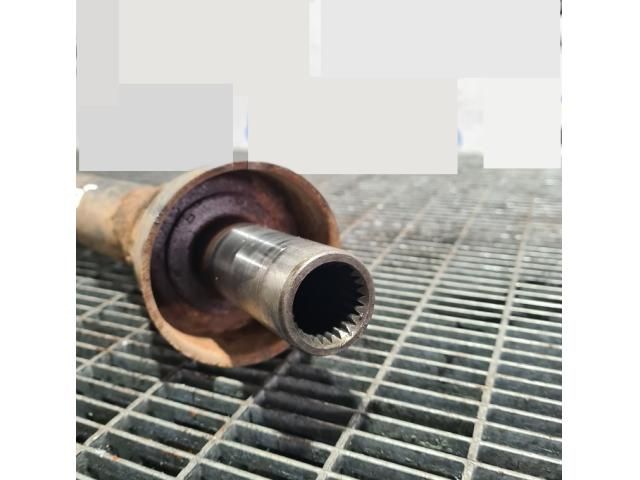 bontott MITSUBISHI L 200 Kardántengely