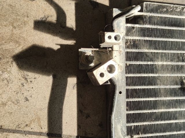 bontott MITSUBISHI L 200 Klímahűtő Radiátor