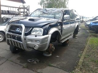 bontott MITSUBISHI L 200 Osztómű