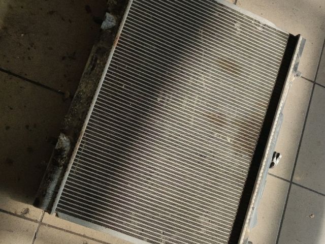 bontott MITSUBISHI L 200 Vízhűtő Radiátor (Nem klímás)