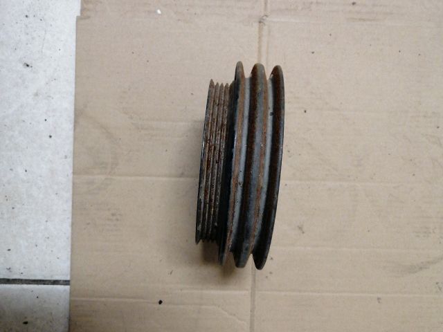 bontott MITSUBISHI L 200 Vízpumpa Szíjtárcsa