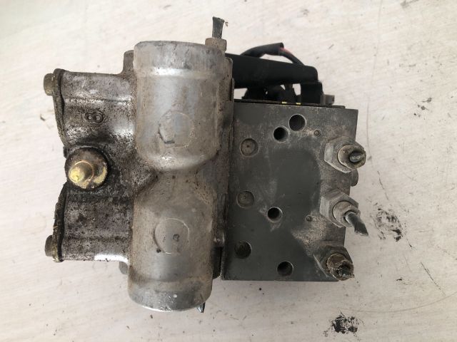 bontott MITSUBISHI L 200 ABS Kocka