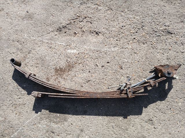 bontott MITSUBISHI L 200 Hátsó Rugó