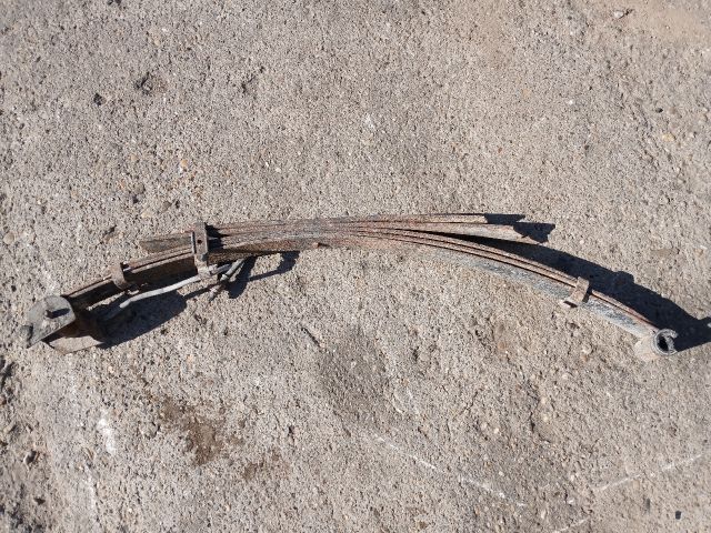 bontott MITSUBISHI L 200 Hátsó Rugó