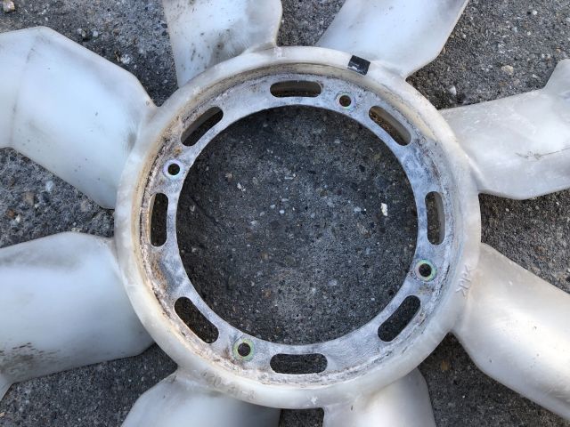 bontott MITSUBISHI L 200 Hűtőventilátor Lapát