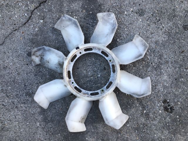 bontott MITSUBISHI L 200 Hűtőventilátor Lapát