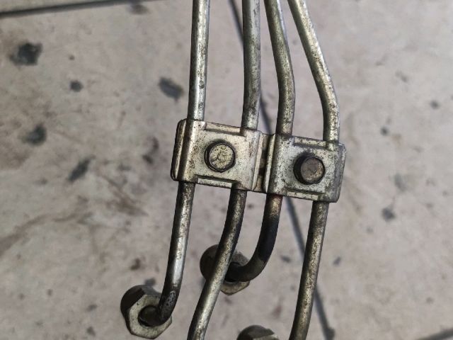 bontott MITSUBISHI L 200 Nyomócső