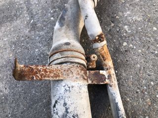 bontott MITSUBISHI L 200 Tankbetöltő Cső (Fém)