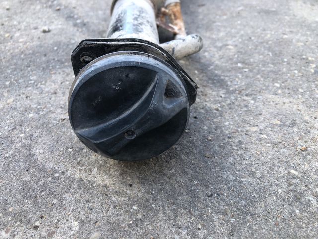 bontott MITSUBISHI L 200 Tankbetöltő Cső (Fém)