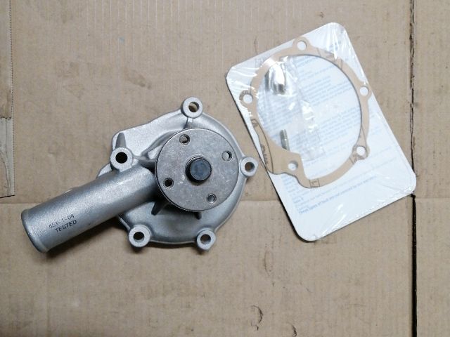 bontott MITSUBISHI L 200 Vízpumpa