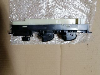 bontott MITSUBISHI L 200 Ablakemelő Kapcsoló Négyes / Kettes