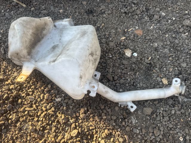 bontott MITSUBISHI L 200 Ablakmosó Tartály