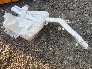 bontott MITSUBISHI L 200 Ablakmosó Tartály