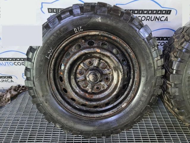 bontott MITSUBISHI L 200 Acélfelni Szett