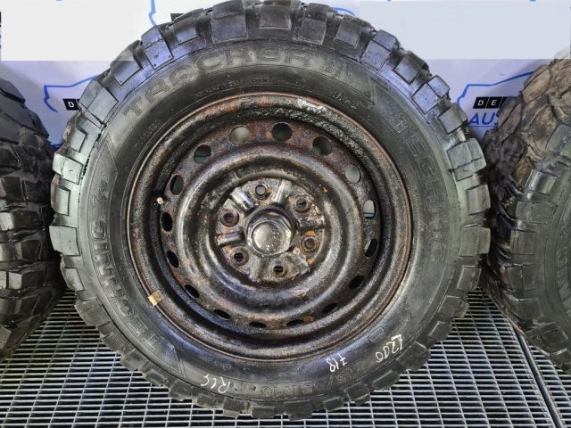 bontott MITSUBISHI L 200 Acélfelni Szett