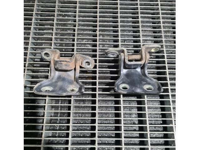 bontott MITSUBISHI L 200 Ajtó Zsanér (Pozíciófüggetlen)